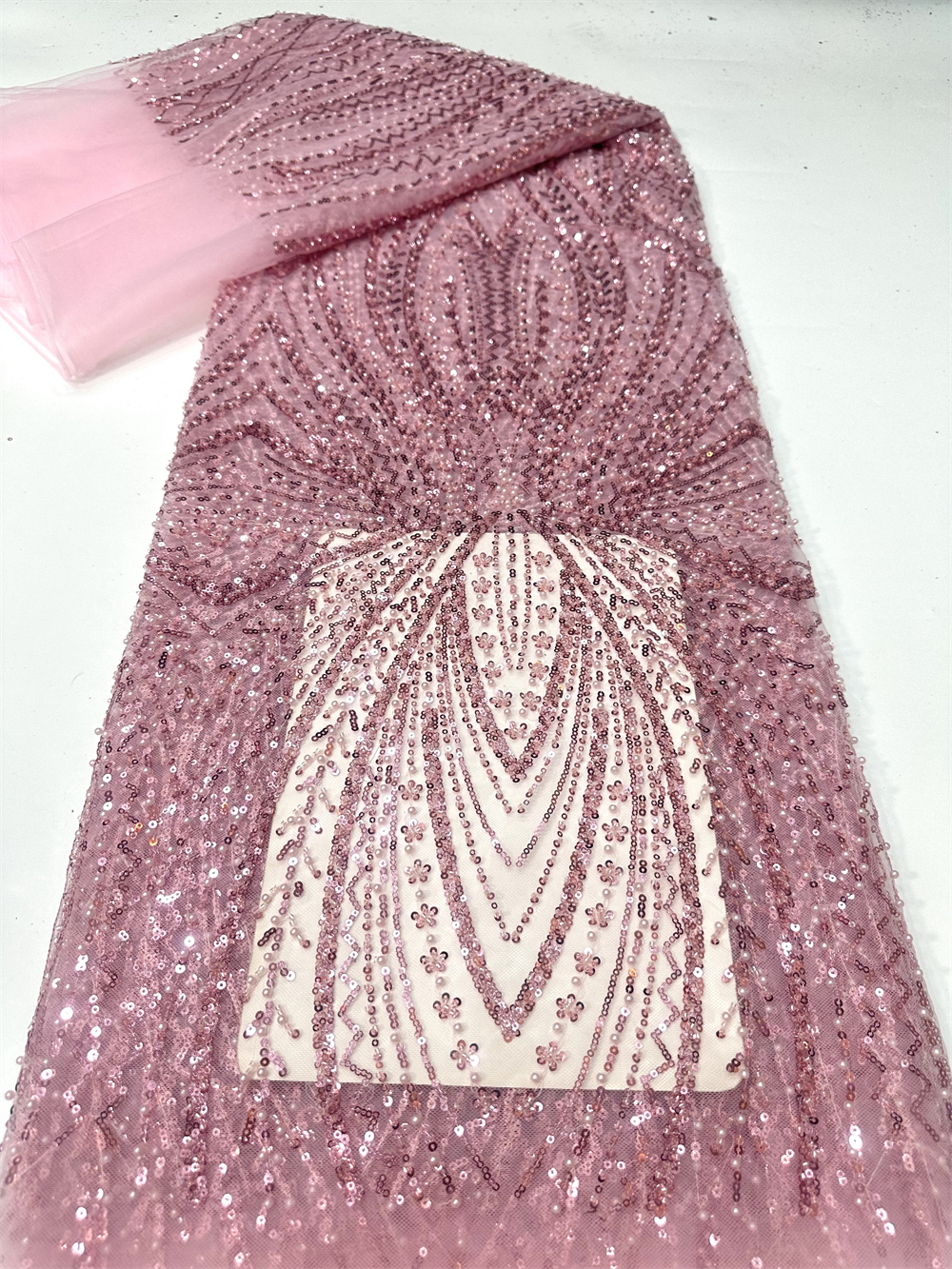 African Sequins Beaded Lace Fa – Glitter Tablecloth recenzja i cena