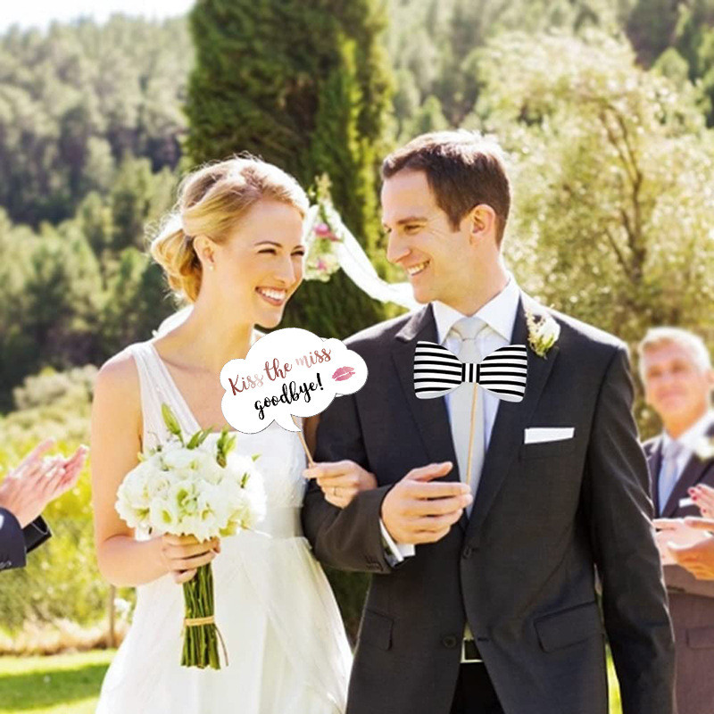 Bride To Be Photo Booth Props  – Photo Booth Frame recenzja i cena