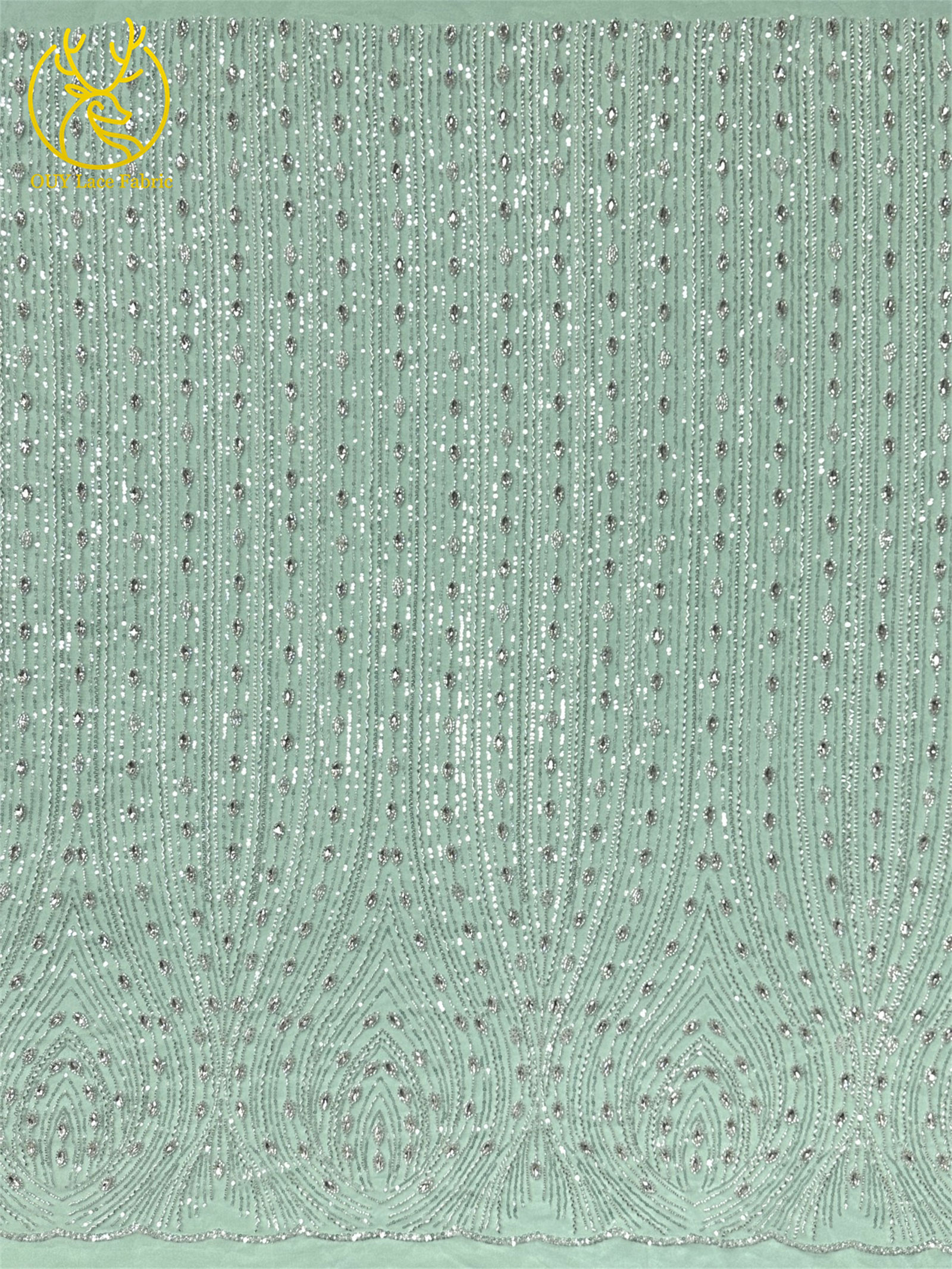 Luxurious Nigerian Diamond Lac – Glitter Tablecloth recenzja i cena